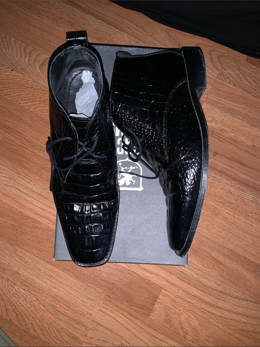 Stacy Adams Black Croc-Embossed Chukka Boots
